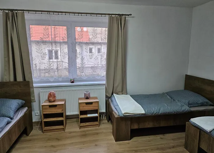 Jasmine - Turisticka So Solnou Jaskynou A Saunovym Svetom * Vysne Valice